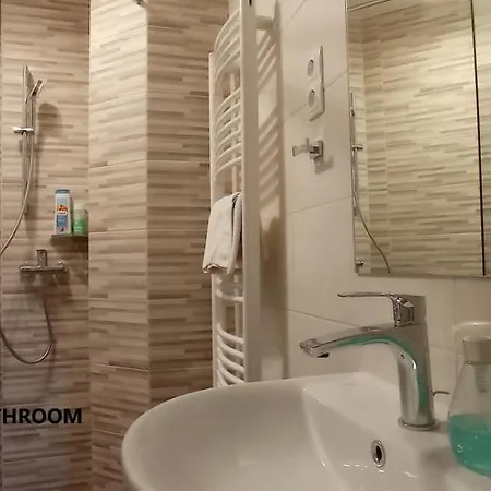Apartamento Kapus Center *